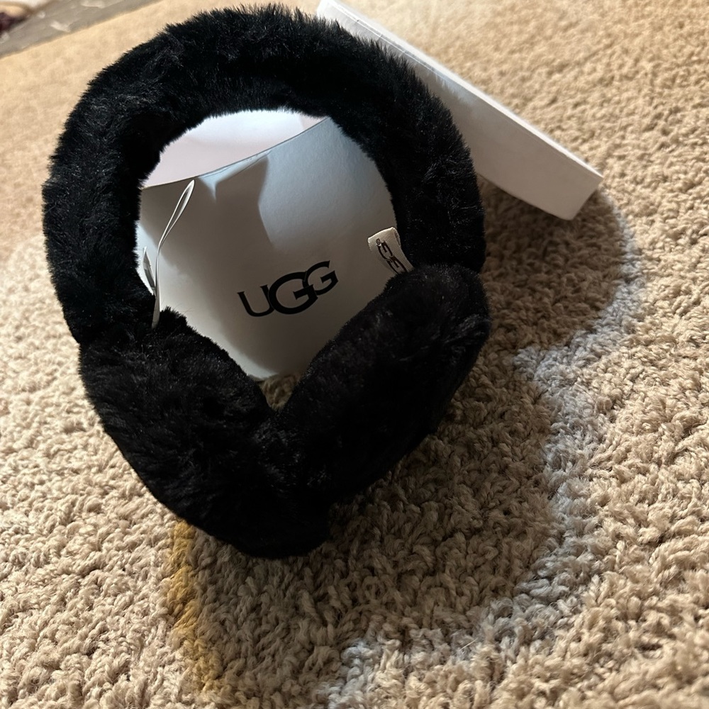 Ugg head muffs
